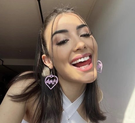 dela roo schöne nackt fotos