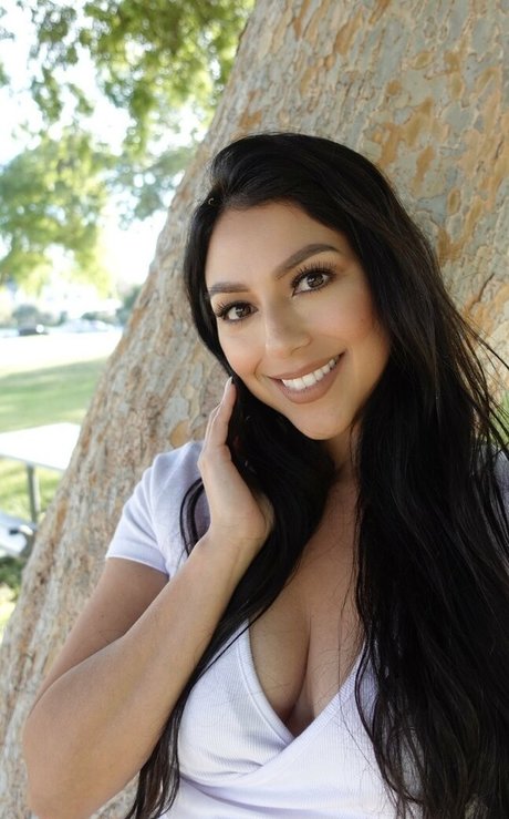 manifestationbabe nacktheit pornografische galerien