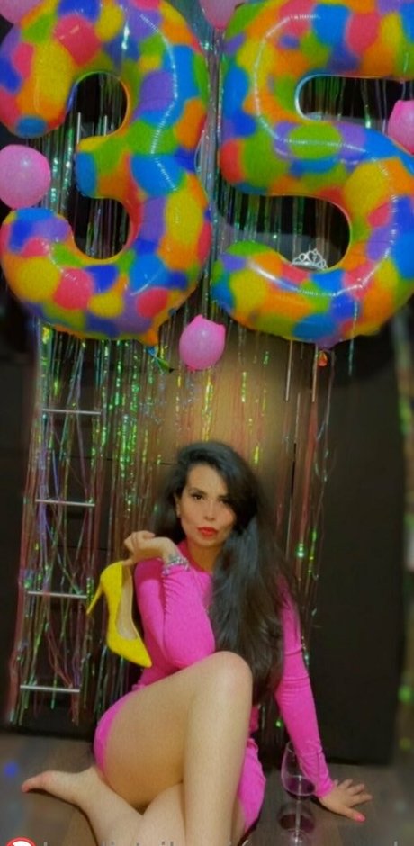 iamfey pornostar nackte foto