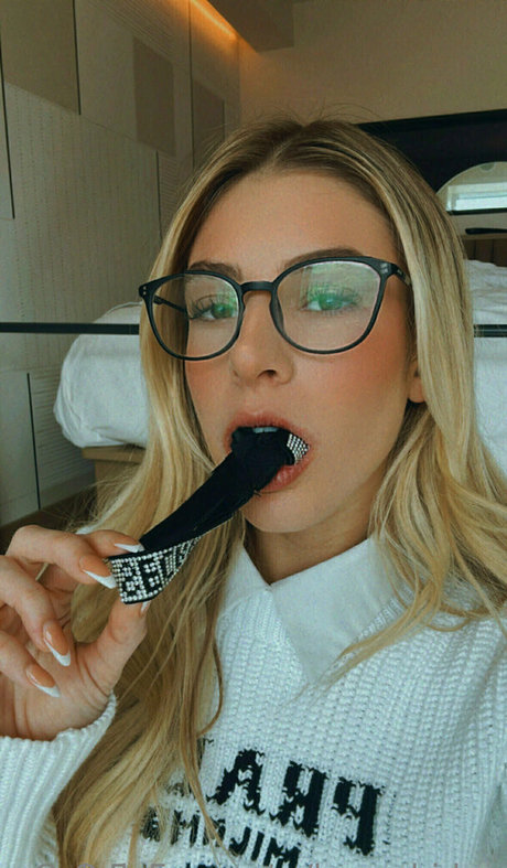 beccabiden pornostar nette archiv