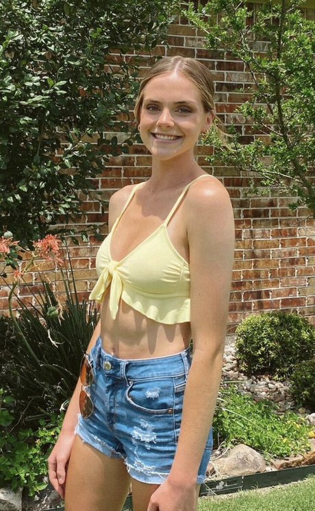 Lauren Mae nette pornostar galerien