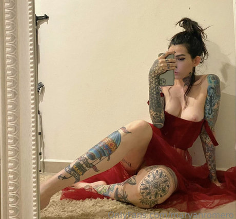 Maryan Romero top nackt bilder