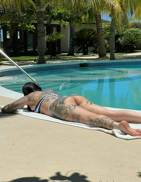 leighravenx sexy nackte foto