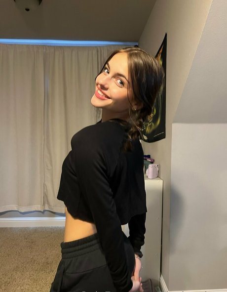 kinsleyalyse nackt porno fotos