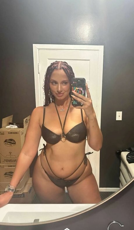 Yesjulz schauspielerin hübsche foto