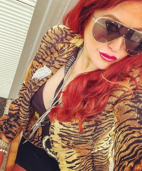 SoCal Val erwachsene hübsche bilder