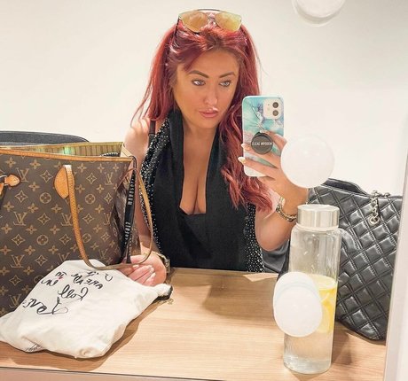 SoCal Val nacktheit hd bild