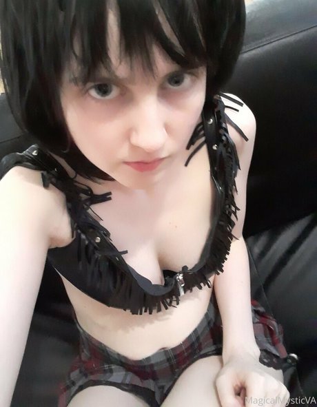 magicalmysticva akt bild