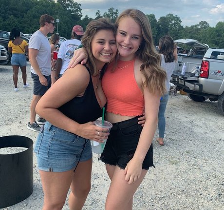 Caroline Casbon hd nackte bilder