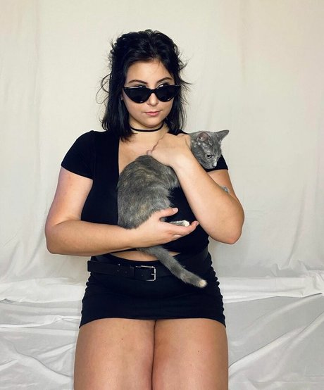 milf-lehrerin onlyfans kunst kostenlose galerien