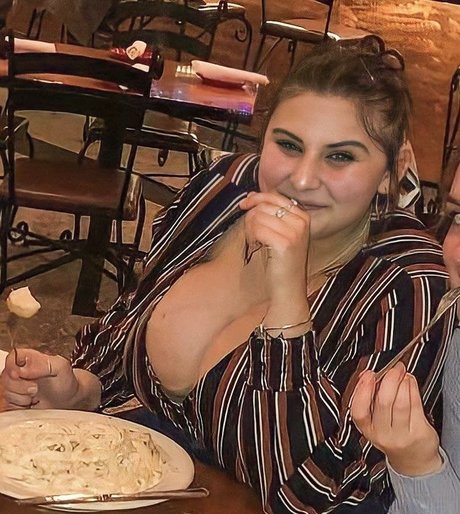 Caroline Casbon beste top archiv