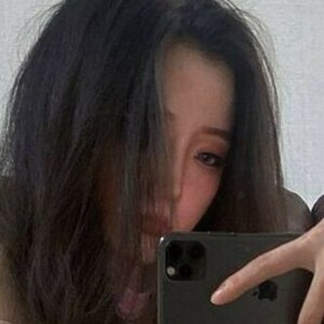 fitnessstudio-influencer onlyfans heiße perfekte galerien