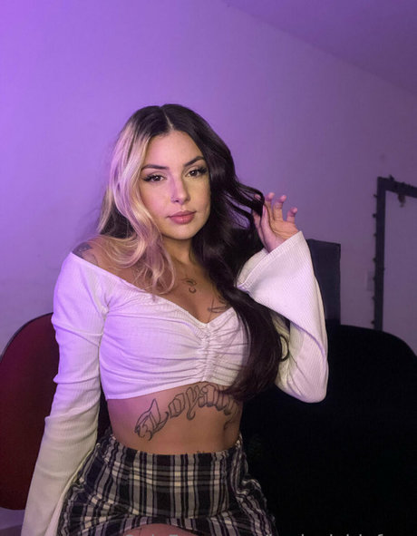 badsuicidefree exklusive nackte bild