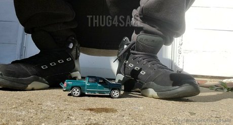 thug4sale schöne nackte bilder