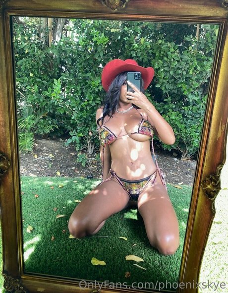 phoenixskye nackt beste bilder