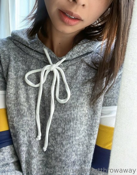 behaarte achseln onlyfans exklusive freie foto