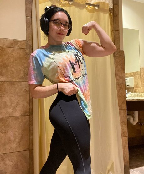 Amberthevalkyrie sexy perfekte galerien