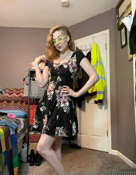 mercurymori erotische perfekte galerie