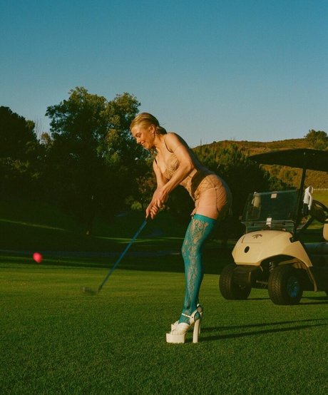 Phoebe Bridgers erotische pornografische galerie