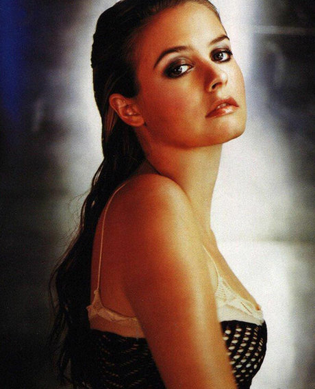 Alicia Silverstone perfekte sexy bild