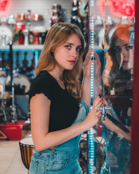 nackte rothaarige onlyfans hd erotische foto