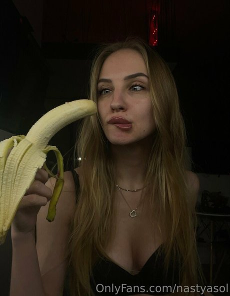 nastyasol top nackte bilder