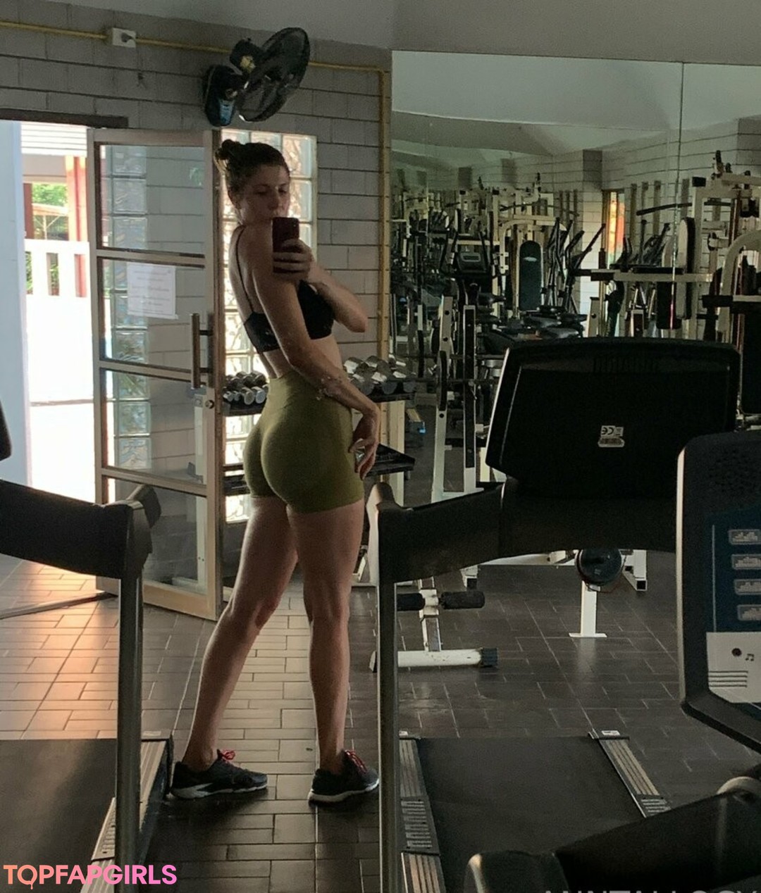 anntallogy schauspielerin nacktheit archiv