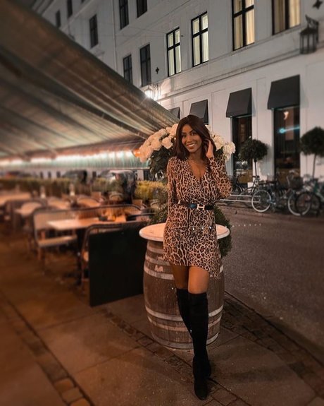 Ainett Stephens pornostar top foto