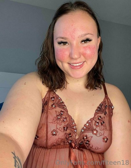 fiteen18 schauspielerin nackte galerie