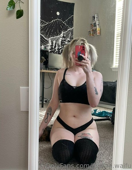 jisatsu waifu heiße pornostar archiv