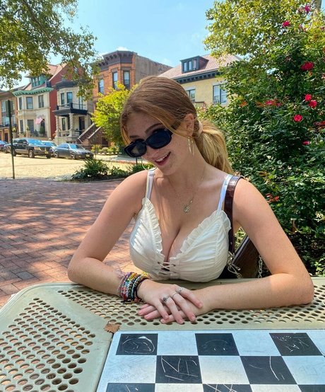 notemilyb erotische hd galerie