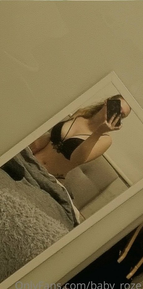 baby roze erotische nackte bild