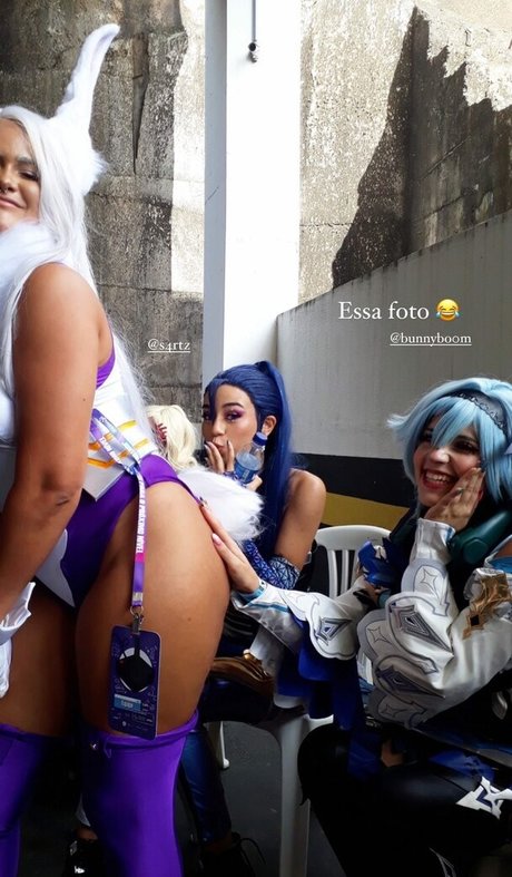 journalisten-onlyfans erwachsene nackte bilder