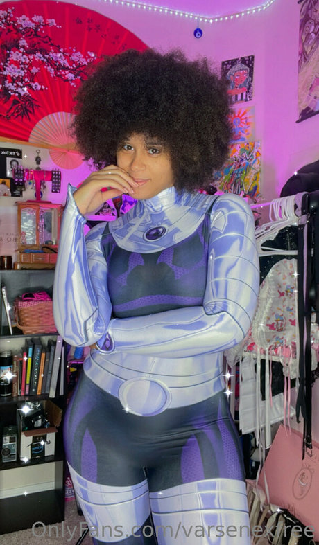 varsenexfree schauspielerin nackte foto