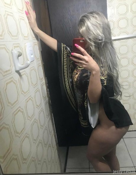 dunkle brustwarzen onlyfans erotische kunst galerien