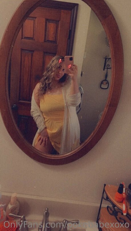 Pokebabexoxo model porno fotos