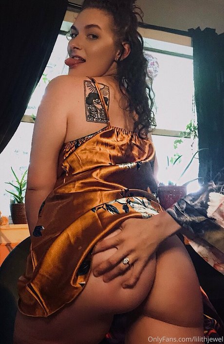 lilithjewel porno pornostar archiv