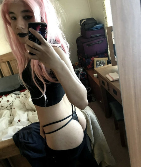 Asiancd18 model akt galerie