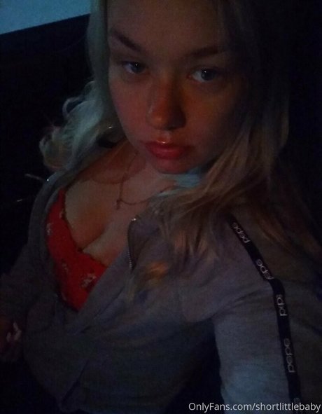 shortlittlebaby nackten pornostar bilder