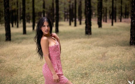 Estefania Pahe xxx nackte foto