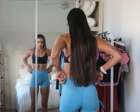 Imogen Russell pornographische bild