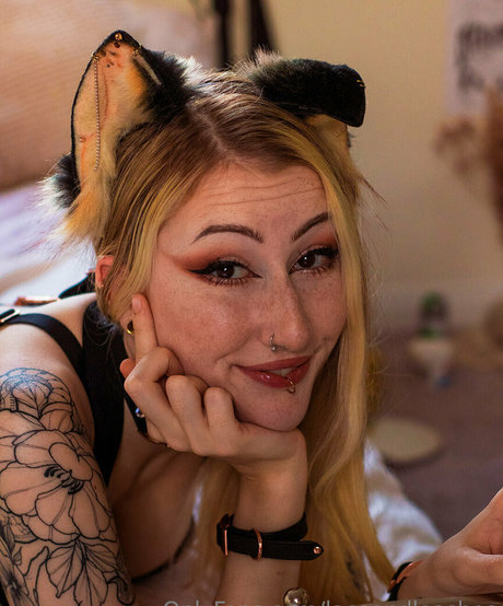 laceandleashes nacktheit akt bild