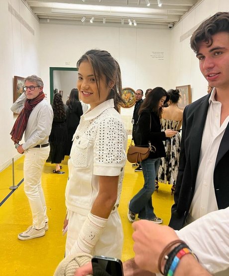 Emma Raducanu heiße nackte bilder