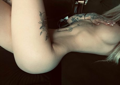große titten tittenfick onlyfans heiße akt galerie