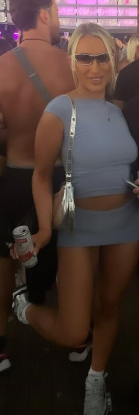 Lauren Day nacktheit exklusive foto