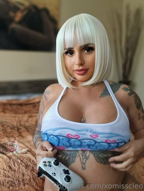 xomisscleo erotische perfekte bilder