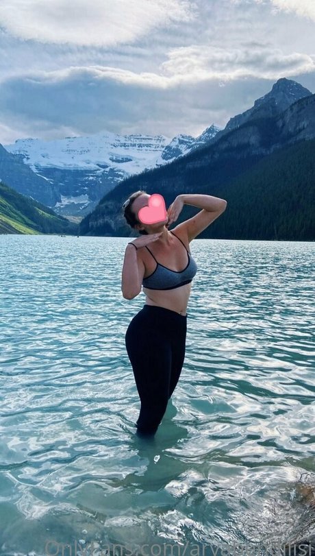 aryabendilisi erwachsene nackte bild