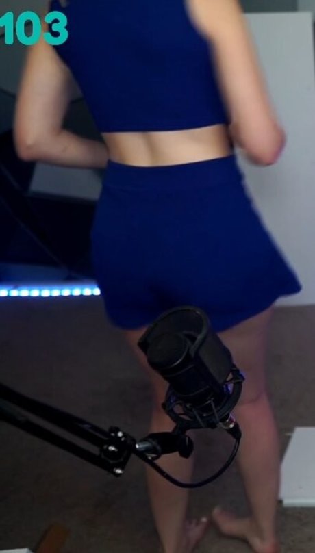 IceTokki erotische pornostar foto