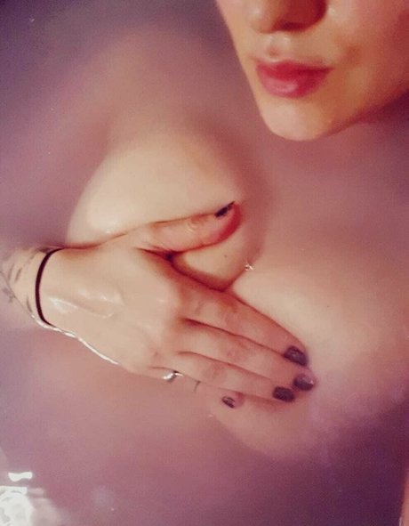 Lunaticalwitch xxx nacktheit galerien