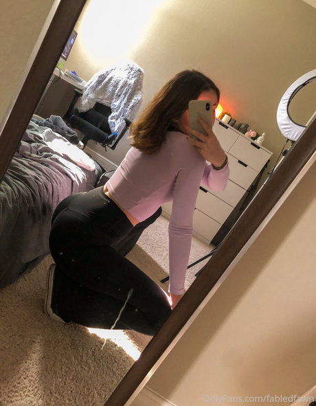 Fabled Fawn nacktheit pornostar foto